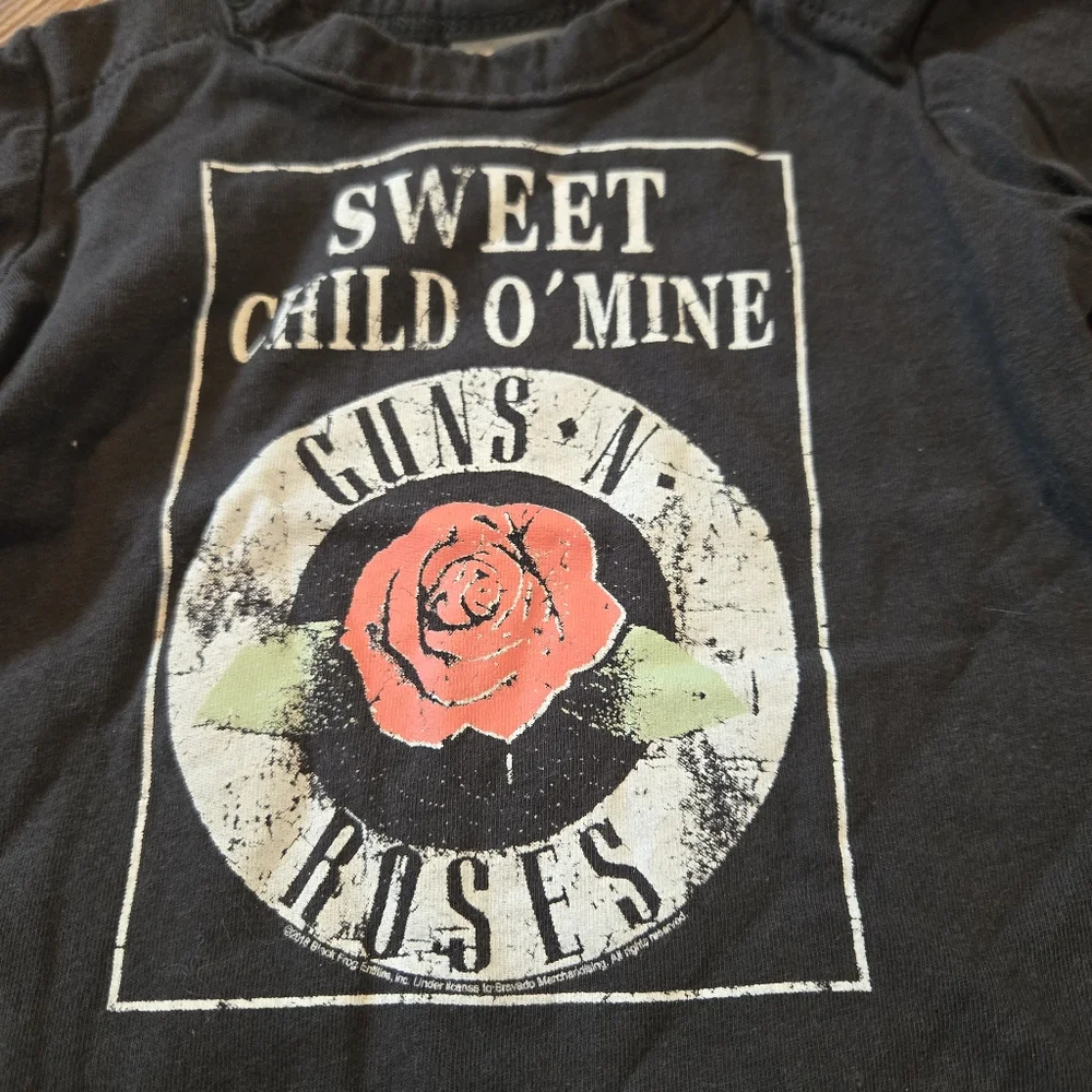 H&M Black Guns N' Roses Baby Tee Shirt Faux Acid Wash Jean Leggings Cotton 2-4M